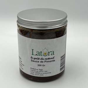 Le shito est une sauce très relevée typique du Ghana. Elle se compose piments kpakpo shito et sert souvent d'accompagnement aux plats à bas